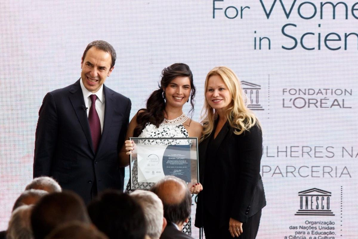 Ex-aluna da Coppe recebeu Prêmio Para Mulheres na Ciência