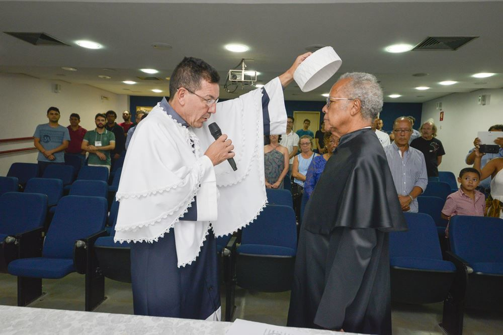 Professor recebe título de doutor honoris causa pela Universidade Federal de Goiás (UFG)