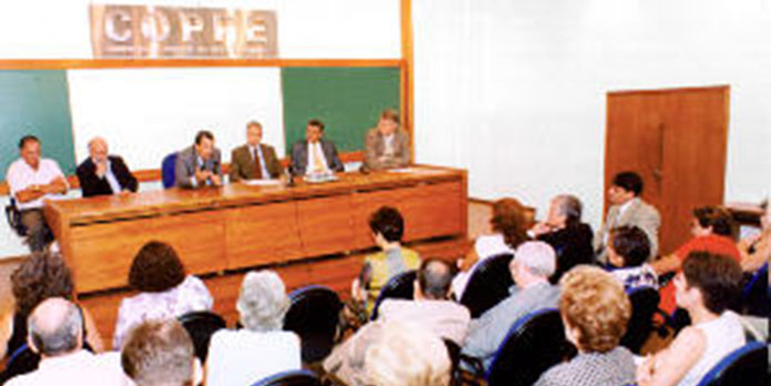 COPPE Concede Prêmio Mérito Acadêmico 1999