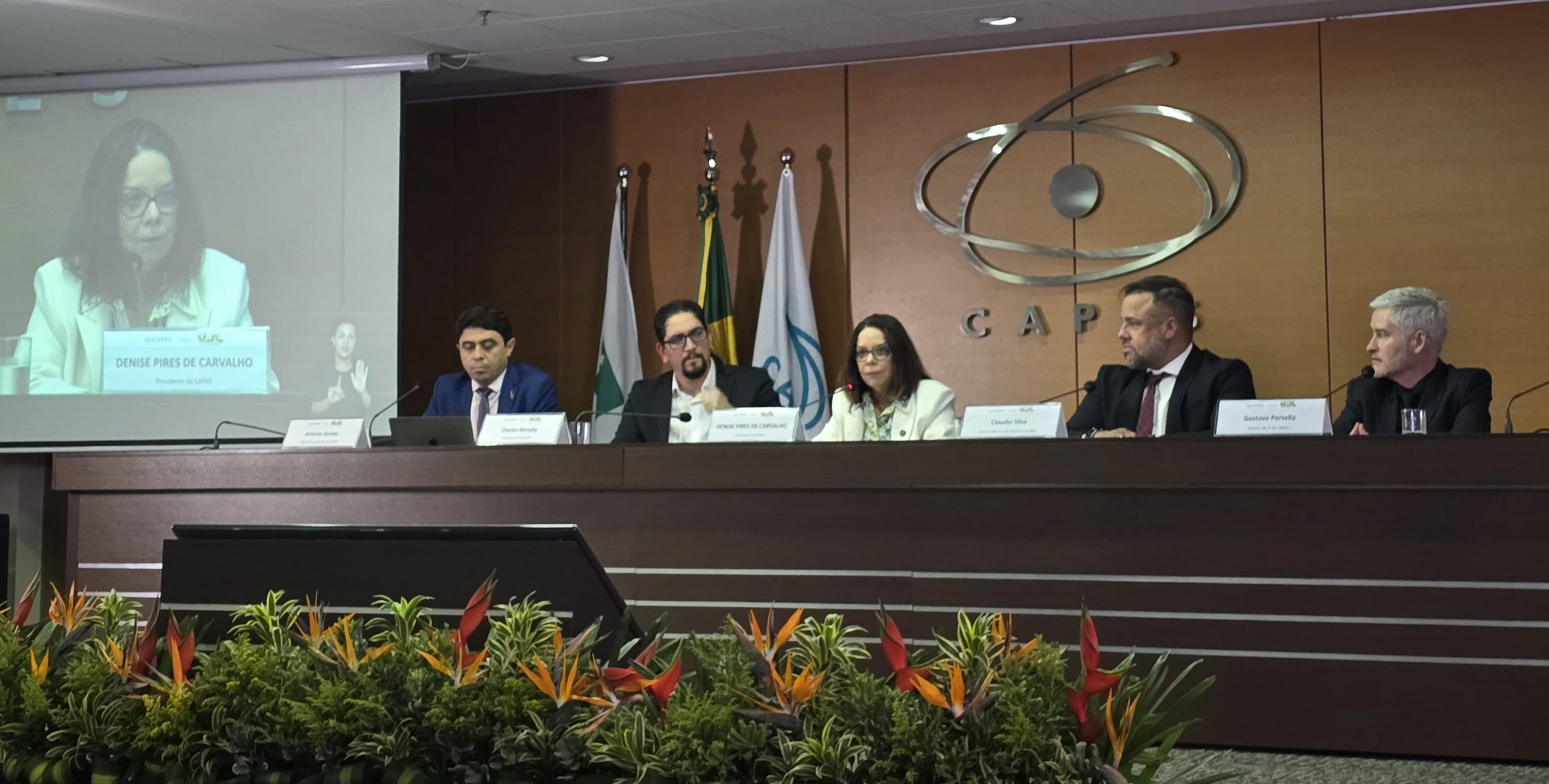 Novas regras da Capes reforçam importância do impacto social e da abordagem multidimensional na pós-graduação